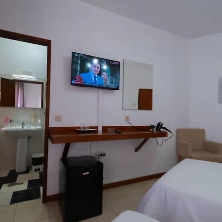 Residencial Familia Guest house