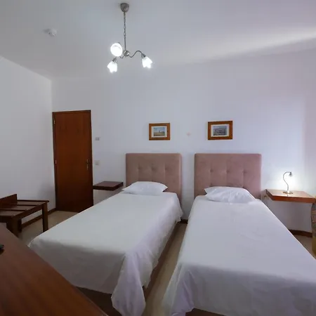 Guest house Residencial Familia