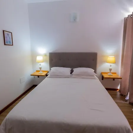 Residencial Familia Guest house 3*