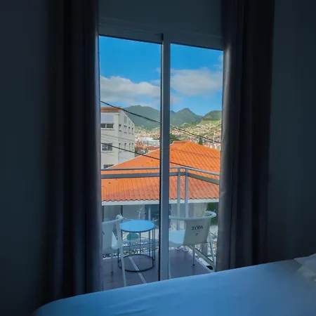Residencial Familia Guest house