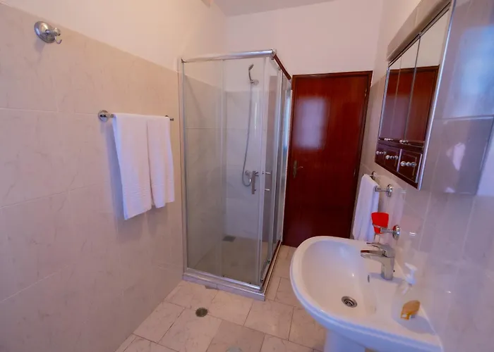 בית הארחה Residencial Familia