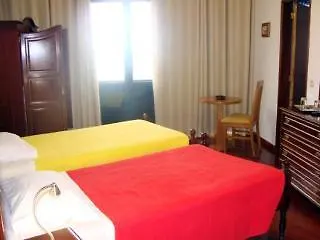 בית הארחה Residencial Familia