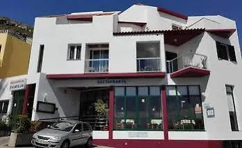Residencial Familia בית הארחה מצ'יקו