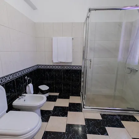 Πανσιόν Residencial Familia Machico (Madeira)