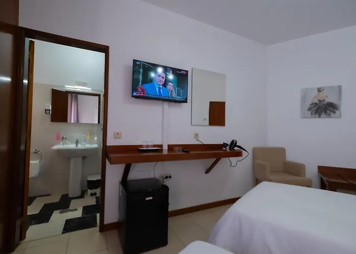 Residencial Familia Guest house