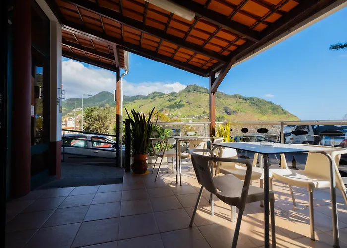 Residencial Familia Guest house Machico (Madeira)
